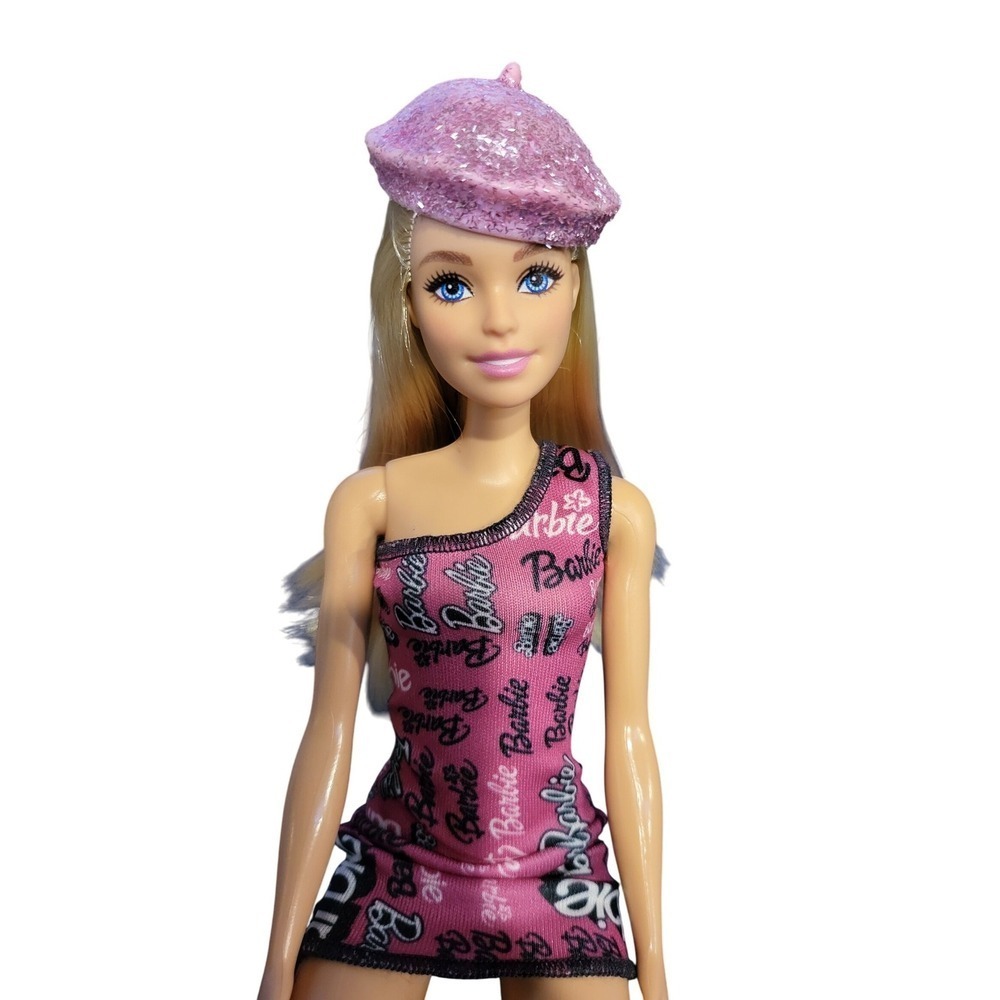 Barbie Doll Pink Dress Beret‎ Hat Blonde Hair Blue Eyes Fashion Toy